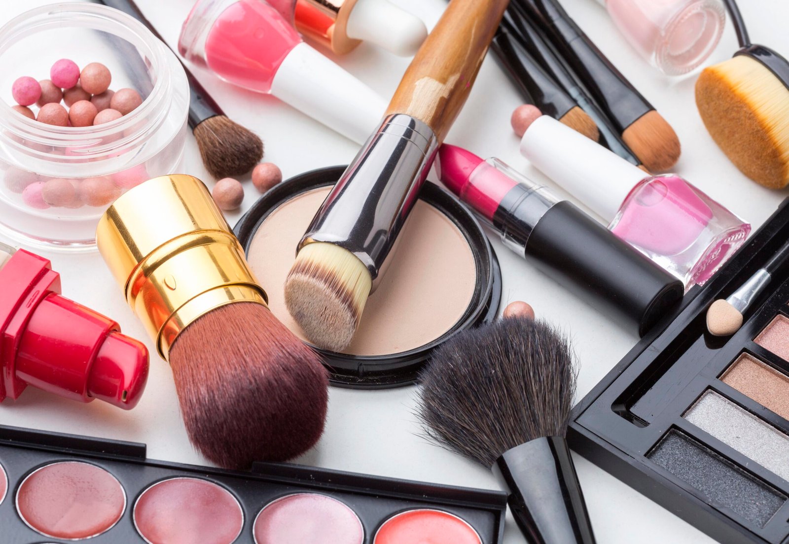 close-up-collection-make-up-beauty-products