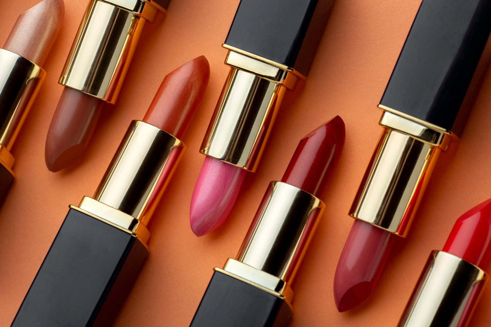 flat-lay-lipsticks-arrangement